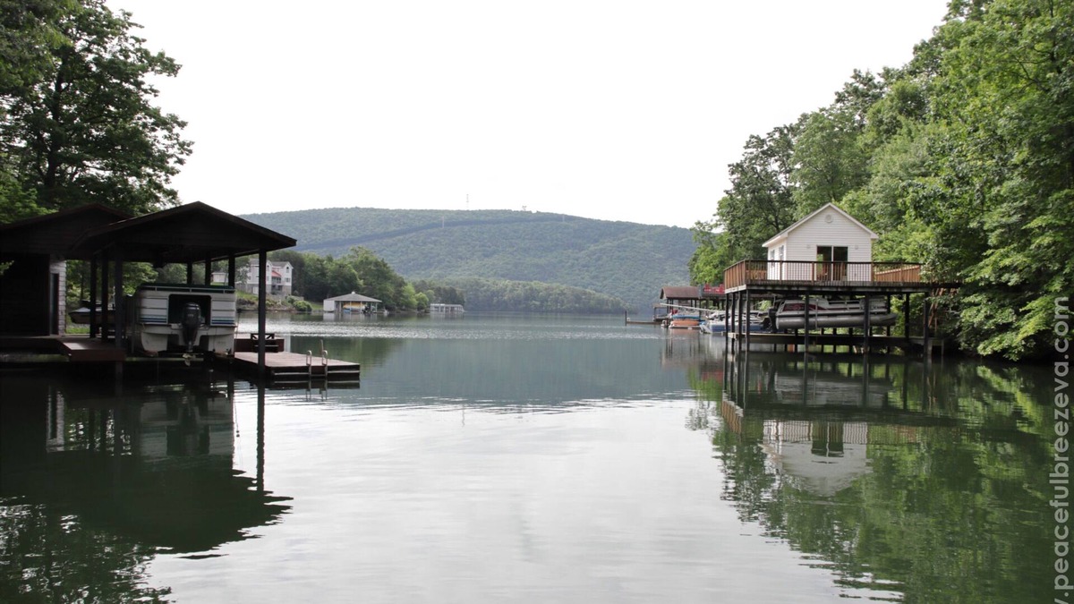 Smith Mountain Lake House | Waterfront Retreat with Kayaks, Dock & Family Fun in Serene Cove!