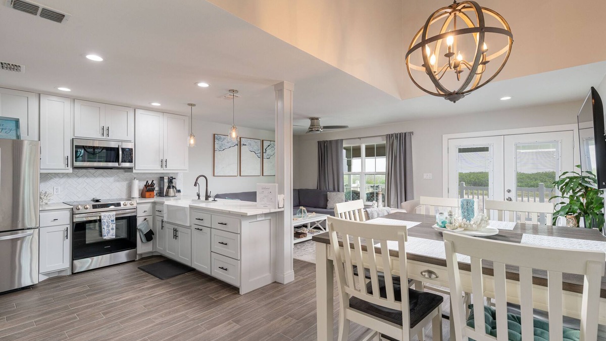 Port Isabel Cottage | Waterfront Sea Cottage