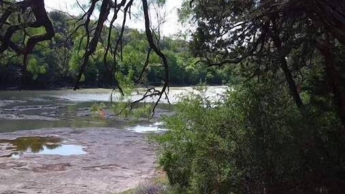 Bend House | WATERFRONT-SECLUDED- PET FRIENDLY-COLORADO RIVER-STARGAZER HOME ON RIVER!