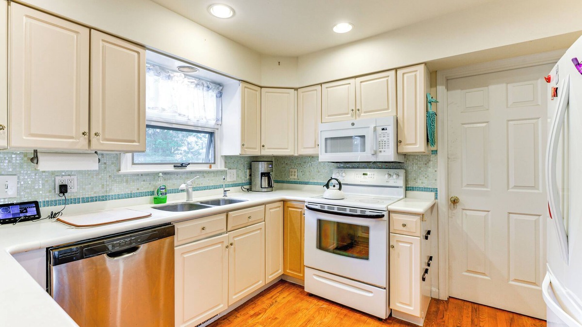 Shady Side House | Waterfront Shady Side Home w/Chesapeake Bay View!