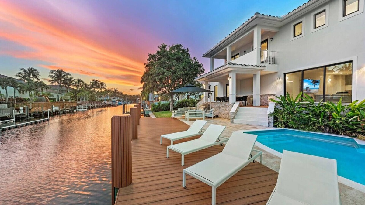 South Lake House | Waterfront Villa/Heated Pool, Gameroom, Sleeps12