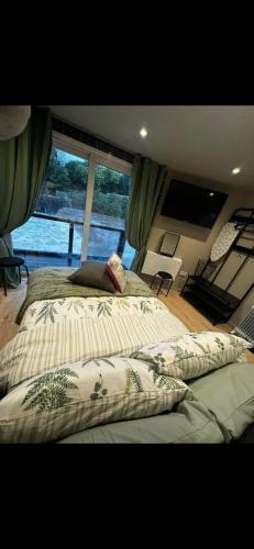 Treforest Other | Waters edge Pontypridd