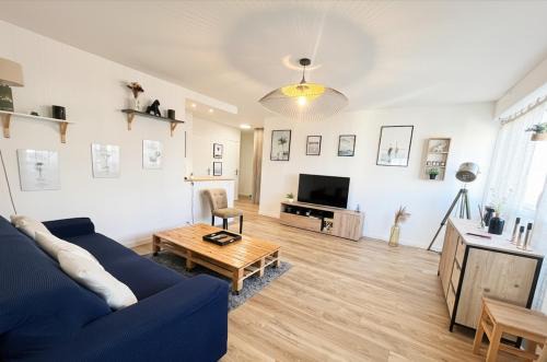 Ile de Nantes Palais des Congres Apartment | Wattignies 4 people TV and WiFi