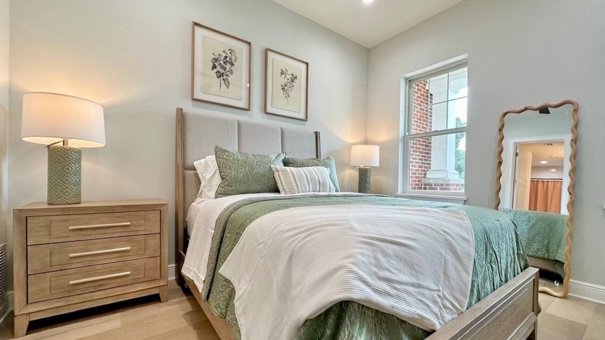 Ocala House | Watula on the Square - Luxury Downtown Retreat