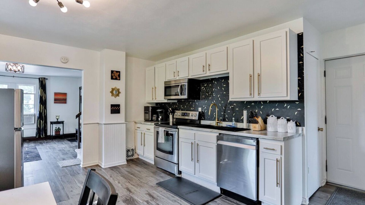 Wausau Apartment | Wausau Corporate Living-Perfect for travelers