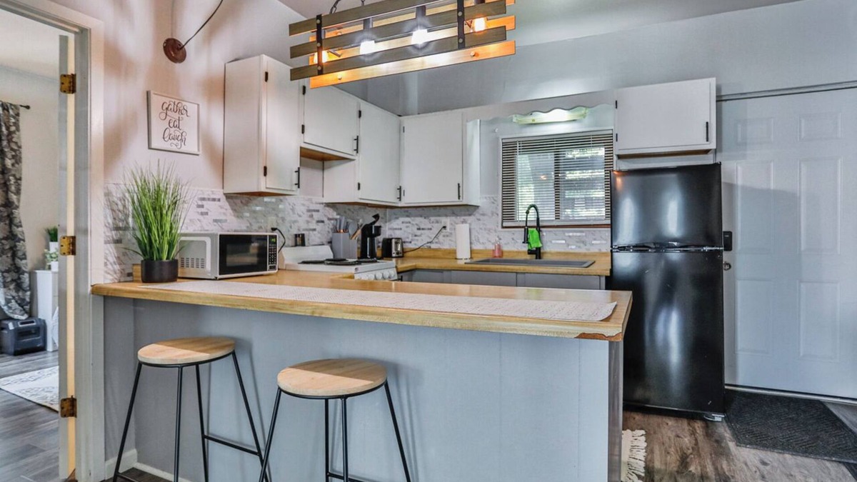 Wausau Apartment | Wausau Corporate Unit- Great for travelers