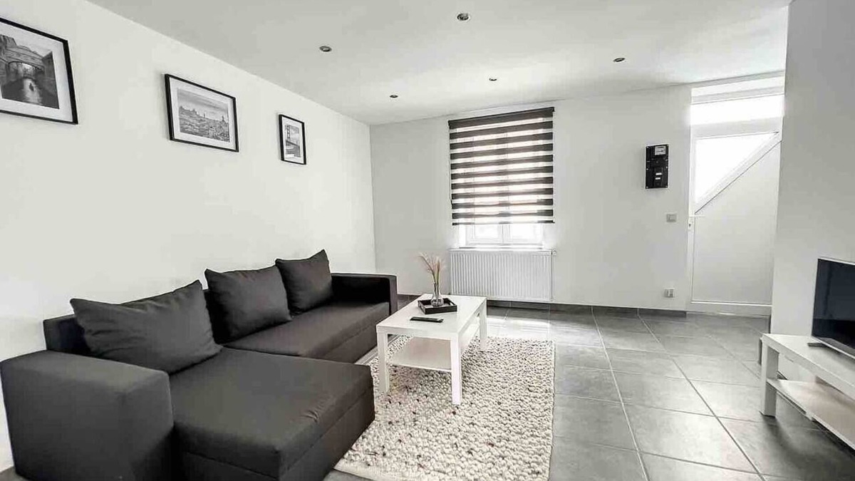 Ransart House | Wauters 75 Bruxelles-charleroi-airport