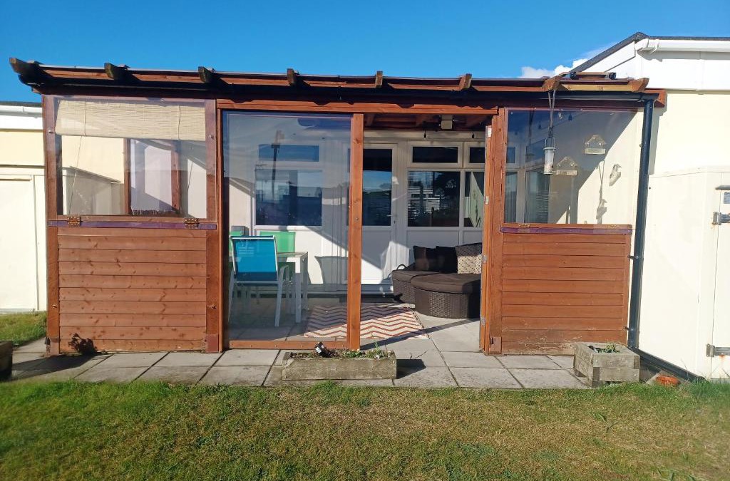 Kidwelly House | Waves And Woods Holiday Home