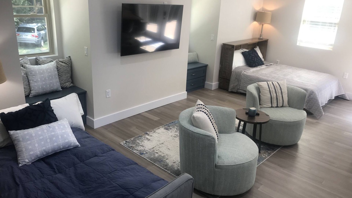 State College Apartment | WE ARE! 2 miles to Beaver Stadium! Private Deck-Grill