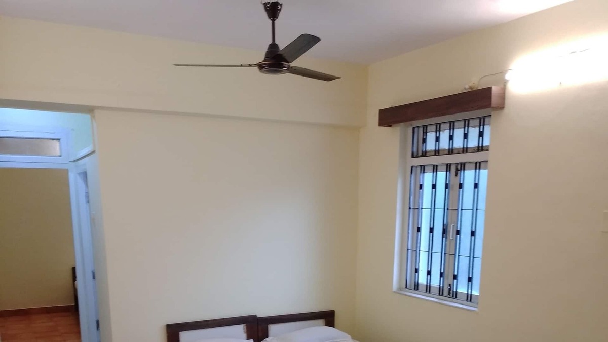 Panaji House | We are providing A.C studio apartment of 2 rooms with led television