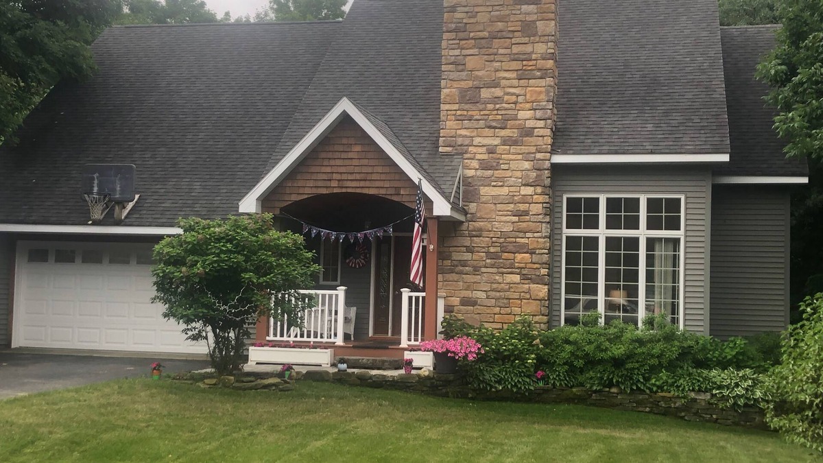 Bay Shore House | We now have bedroom AC! Charlevoix Marathon availability