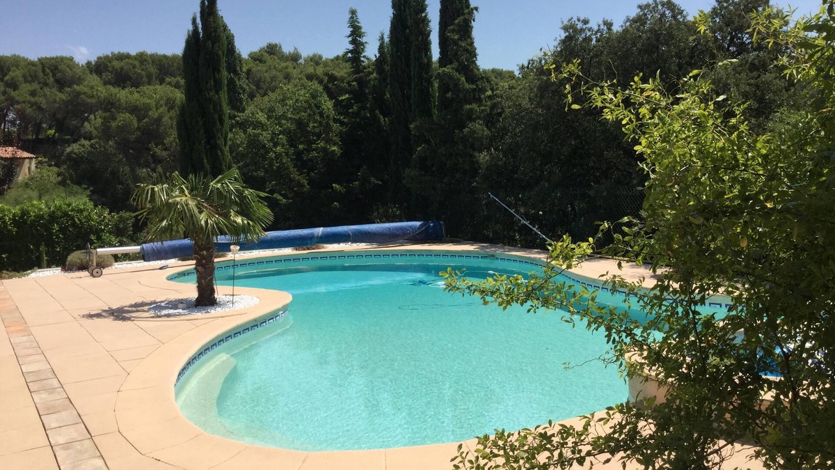 Aurons House | We will welcome you in a typical village in the heart of Provence