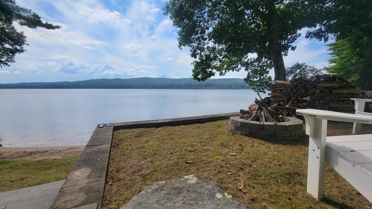 Franklin House | Webster Lake Escape!