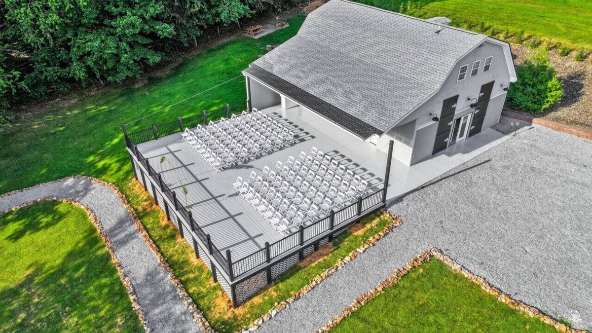 Sparta House | Wedding & Event Venue with on-site lodging