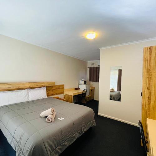 Wee Waa Hotel | Wee Waa Motel