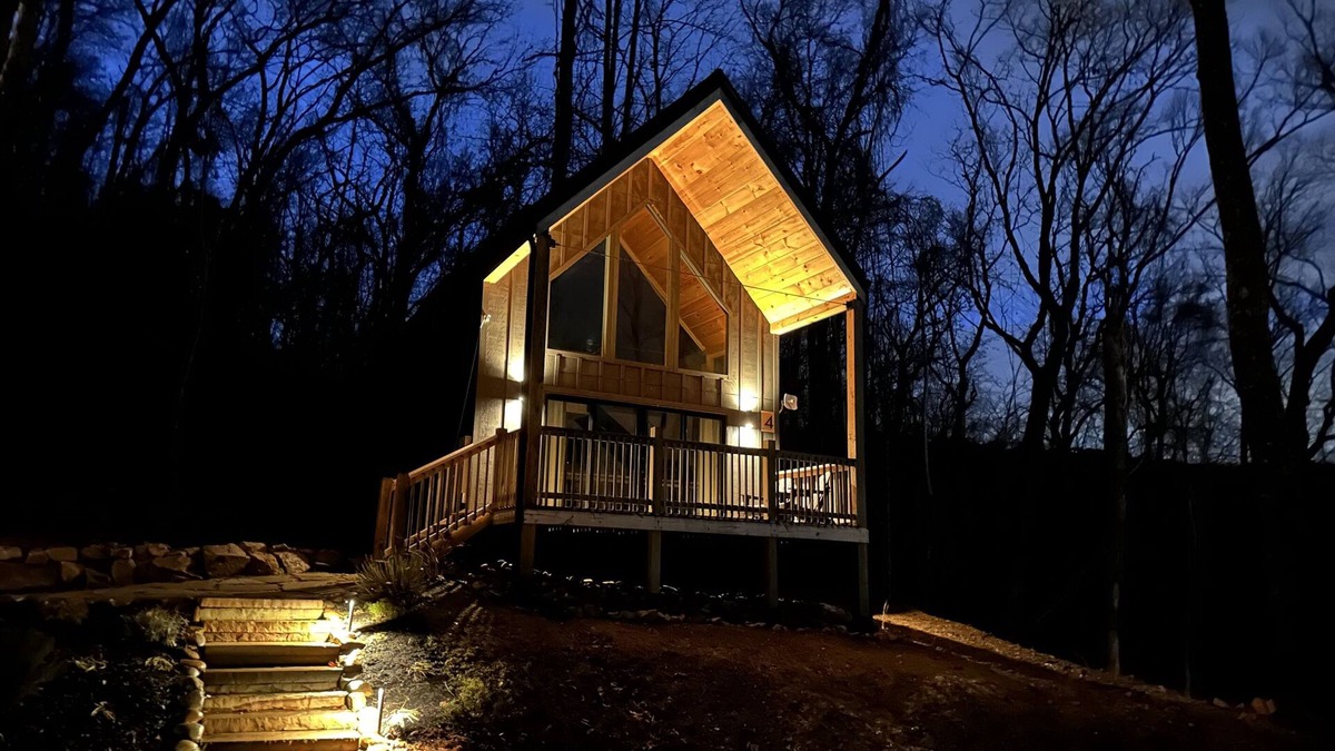 Gatlinburg - Pigeon Forge Cottage | Weekday Special as Low as $99 - 4