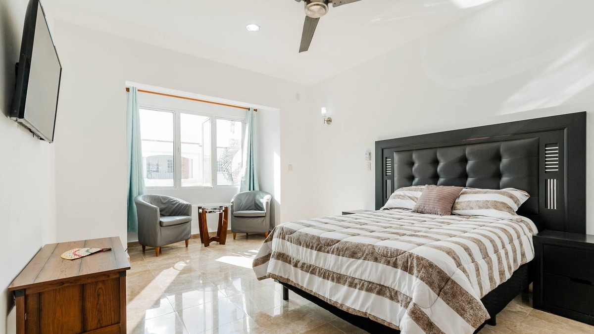 Downtown Cancun House | Weekend House + Best location