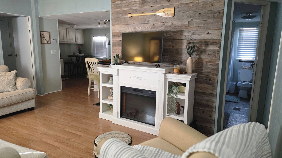 Iuka House | Weekend Retreat in Pickwick 3-bedroom home in Counce with WiFi, AC