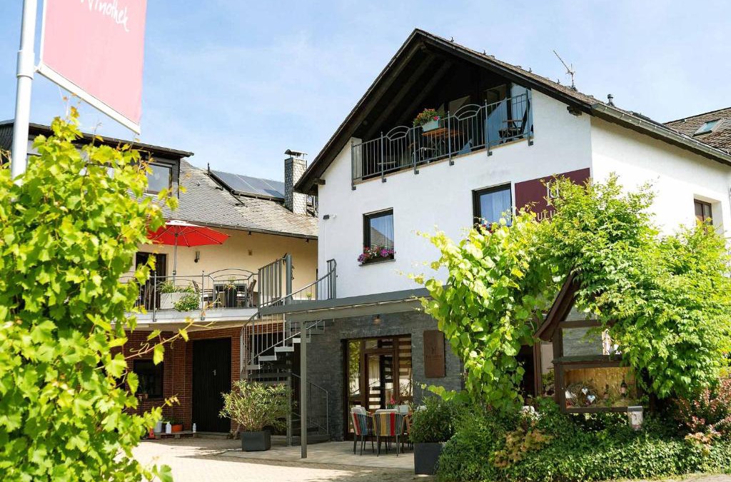 Punderich House | Wein & Wohngut Paulushof