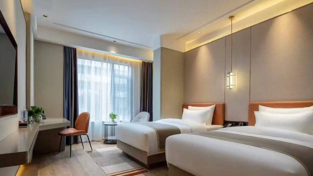 Kai Fu Hotel | Weiru Hotel