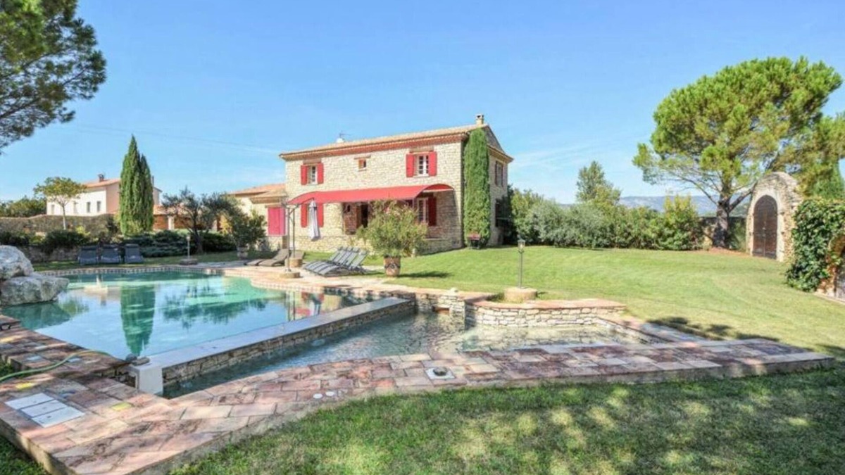 Saint-Pierre-de-Vassols Villa | Welcome