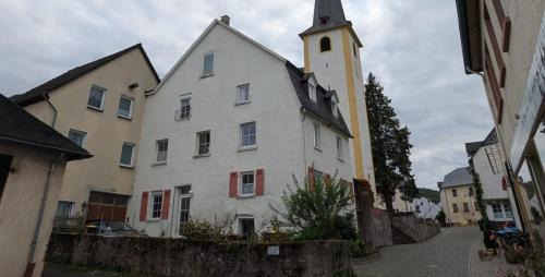 Oberdorla House | Welcome Moselhaus