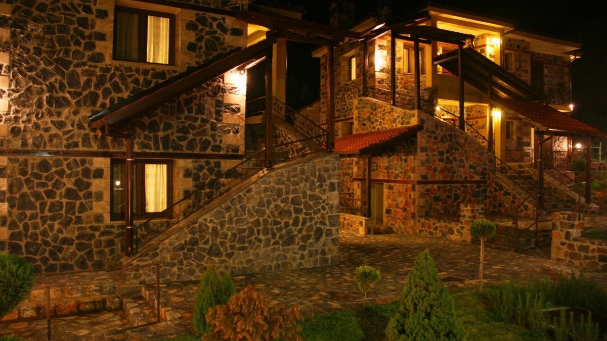 Loutraki House | Welcome to Guesthouse Yades, Double Studio!