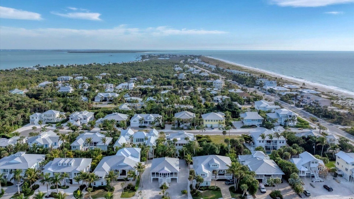 Golden Beach House | Welcome to Onshore Breeze! This 4 bedroom 2 bathroom home sits in the perfect location!