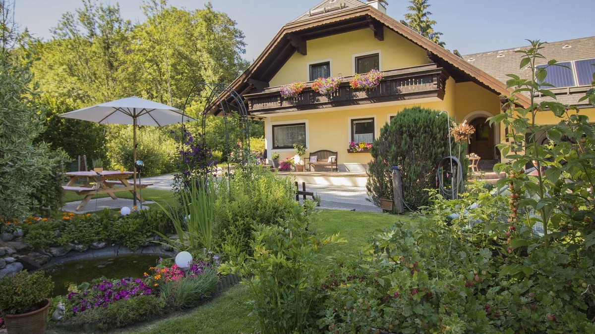 Faistenau Apartment | Welcome to our apartment Claudia