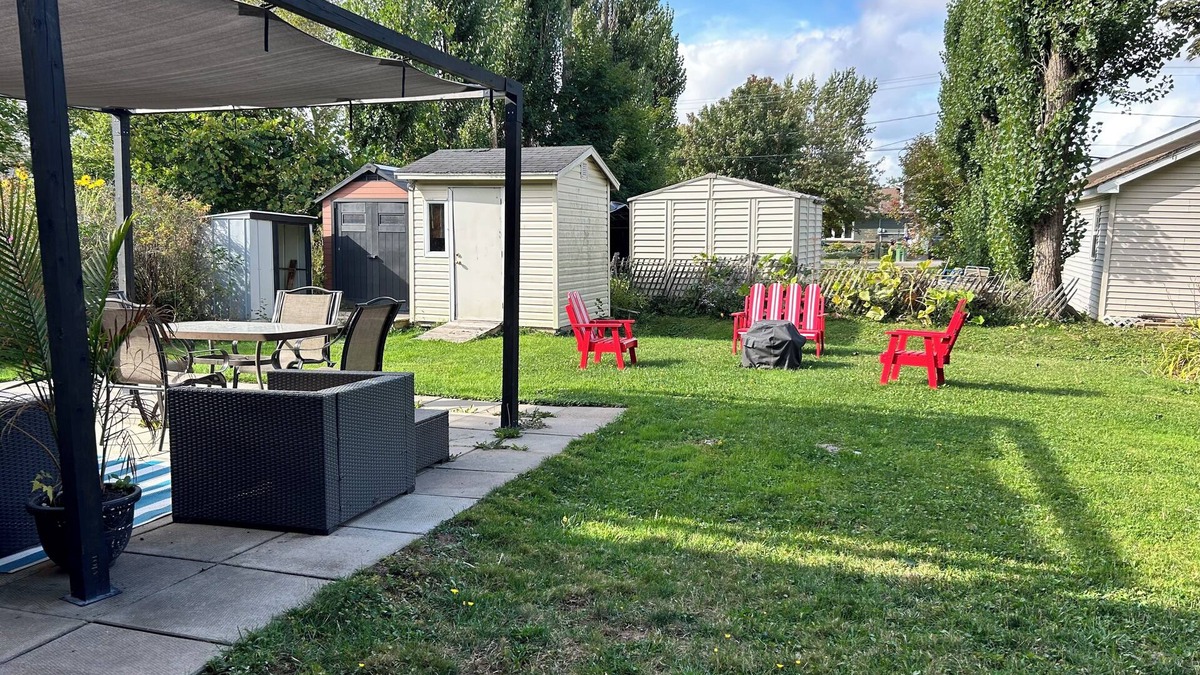 Pointe-du-Chene Cottage | Welcome to our modern cozy two bedroom cottage located in Pointe-du-Chene