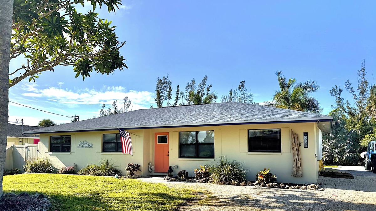 Pine Island Center House | Welcome to our piece of Paradise! Great location for everything Pine Island 🎣👙🩳🌴