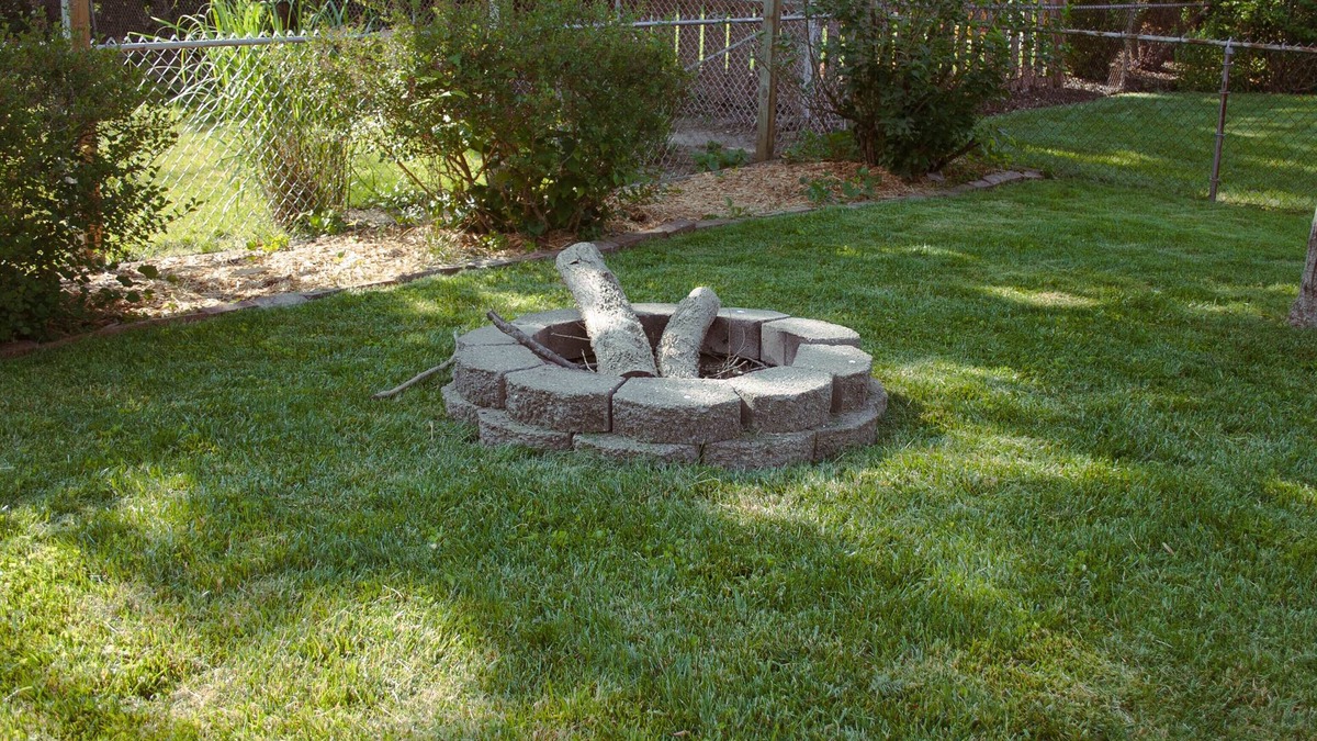 Decatur House | Welcome to our serene Relaxing Ranch nestled in the heart of the West End.