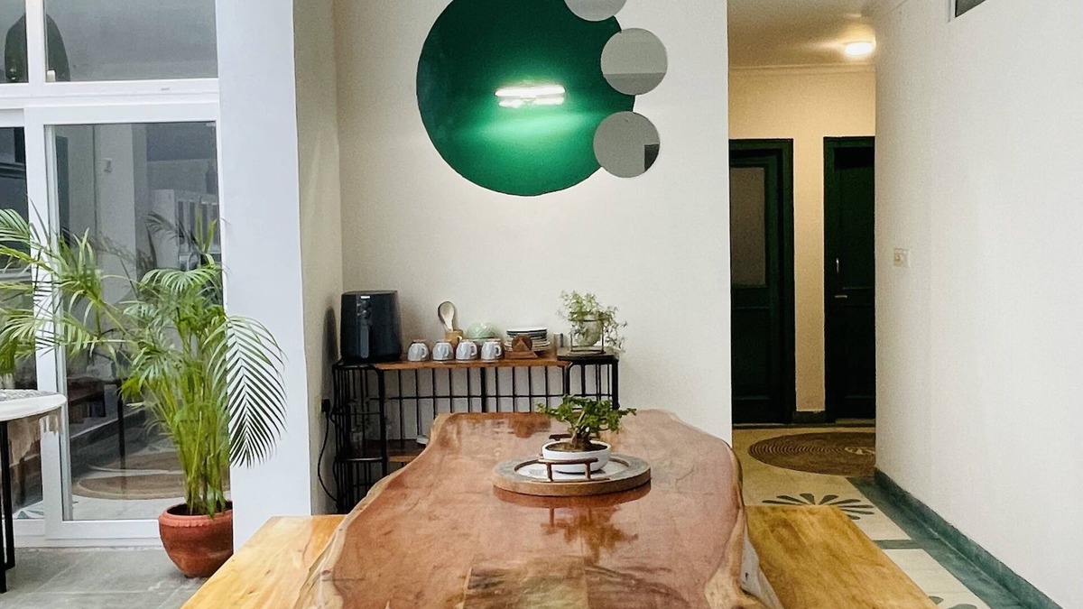 C-Scheme Bed & Breakfast | Welcome to Pinterest Inspired Villa in center of the city.