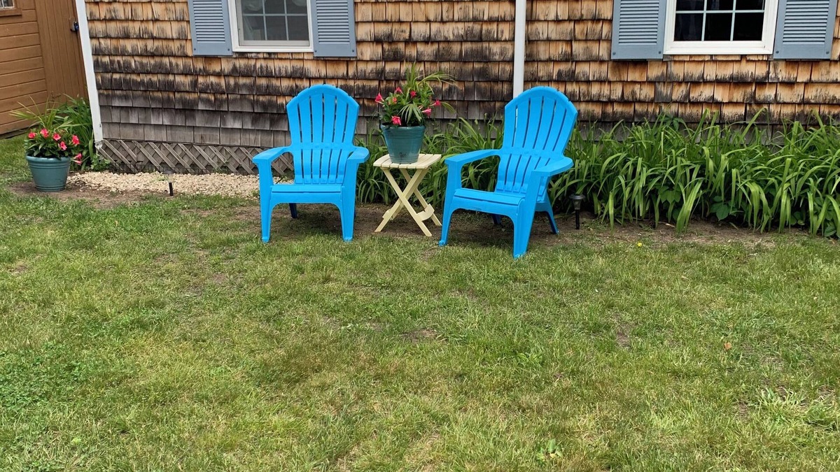 Pine Point Cottage | Welcome To Salty Breezes 2/BD Cottage Located At Tween Waters