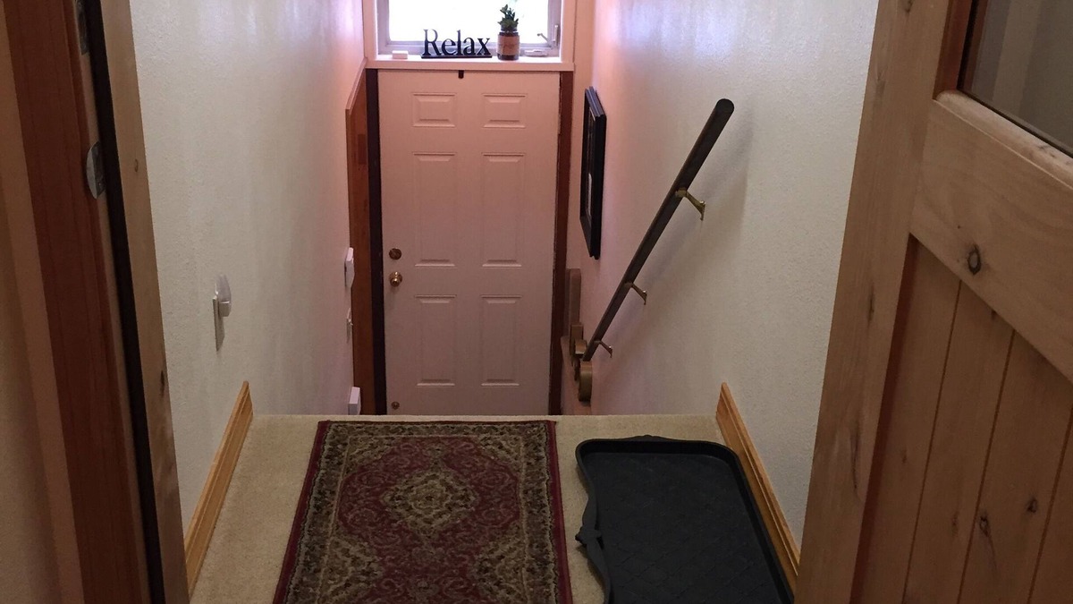 Ouray Condo | Welcome To The Ago Gallery Loft. Spacious, Clean, Convenient Location.