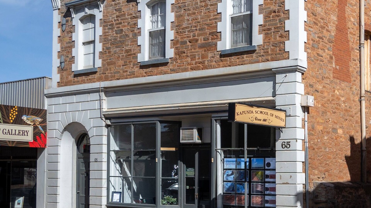 Kapunda House | Welcome to the Historic Kapunda School of mines homestay