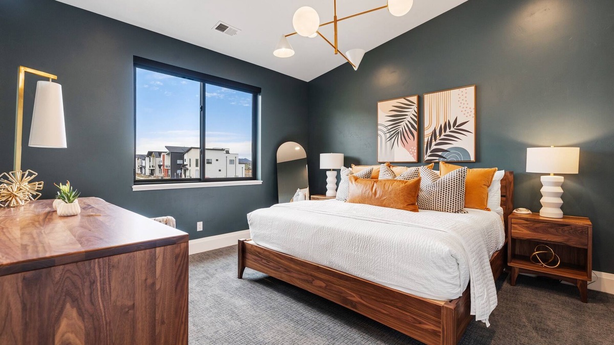Old Town North Condo | Welcome to The Zephyr Loft!