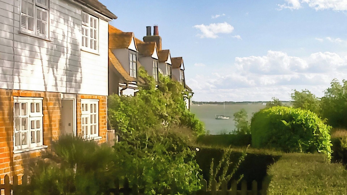 West Mersea Cottage | Welcome to this delightful fisherman’s cottage on the unique Island of Mersea.