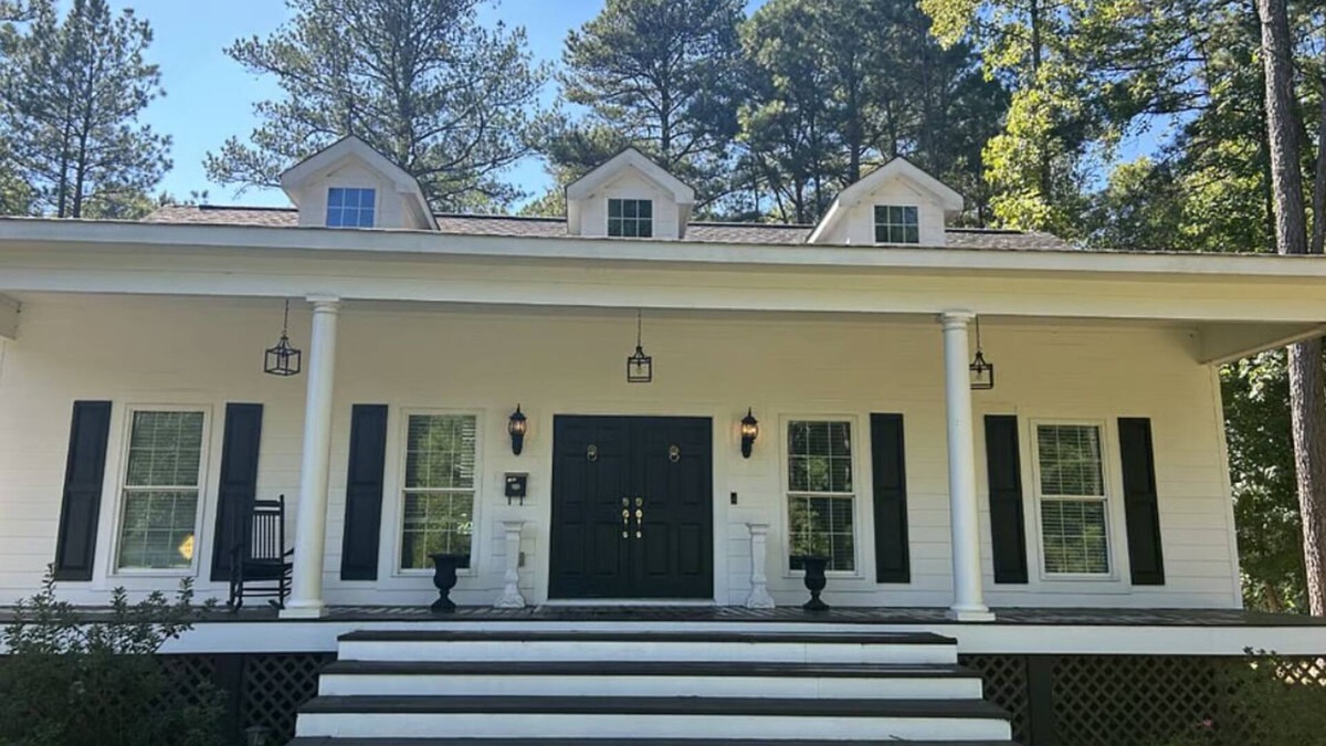 Mount Berry House | Welcome to Your Charming Retreat in Plainville, Georgia