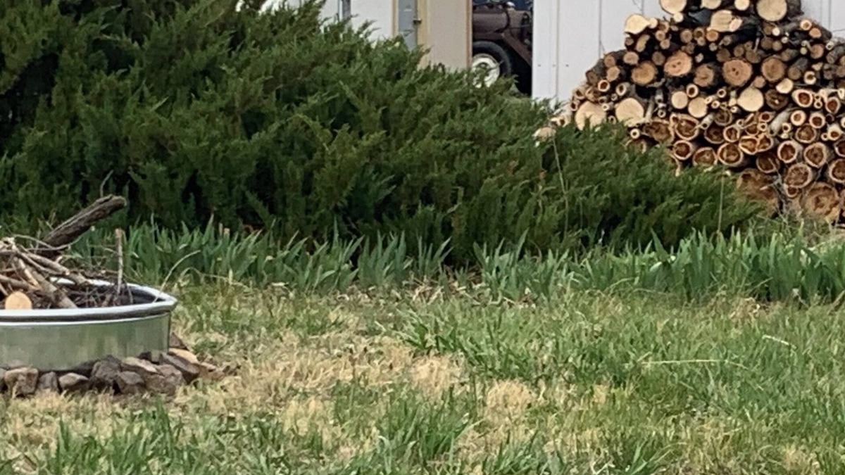 Lewellen House | Welcome to your home away from home in Lewellen, NE