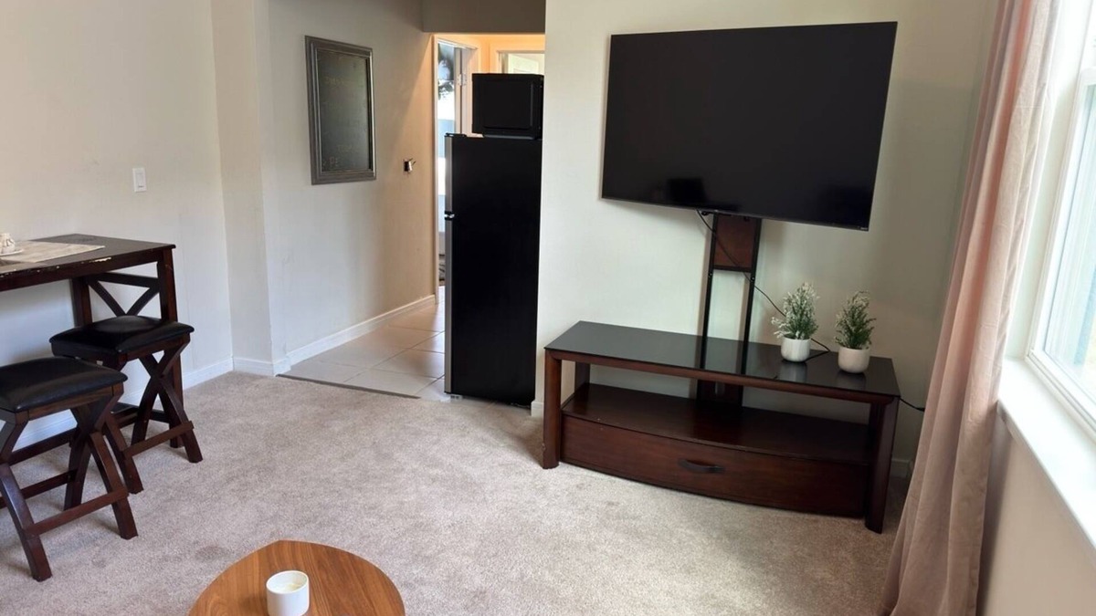 St. Cloud House | Welcome to your stay at Cozy St. Cloud Mother in Law Suite. Enjoy your gateway.