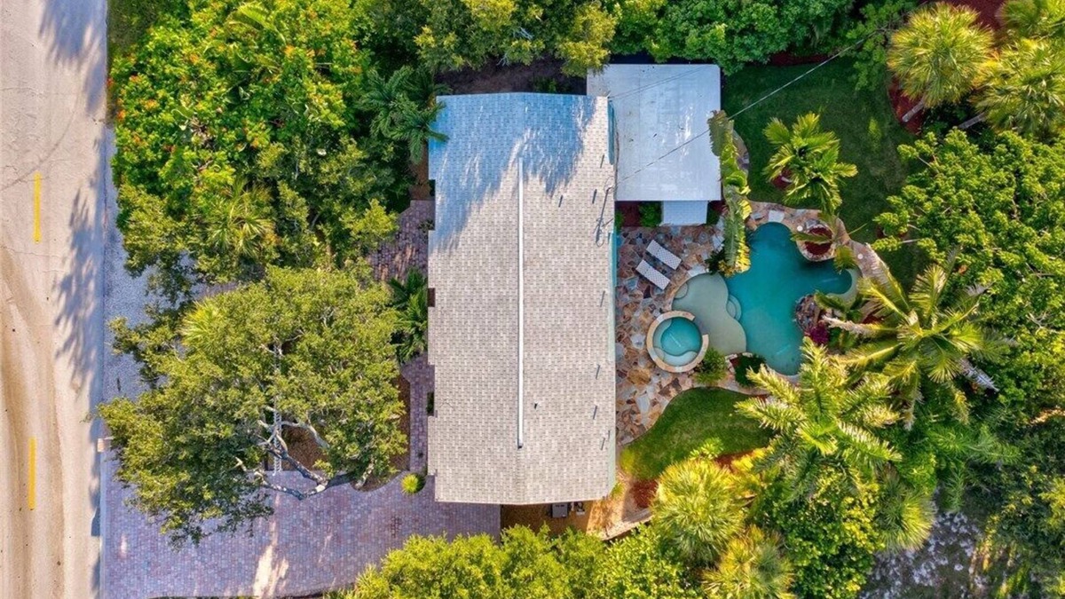 Silver Shores House | Welcome to your tropical oasis steps from the beach!