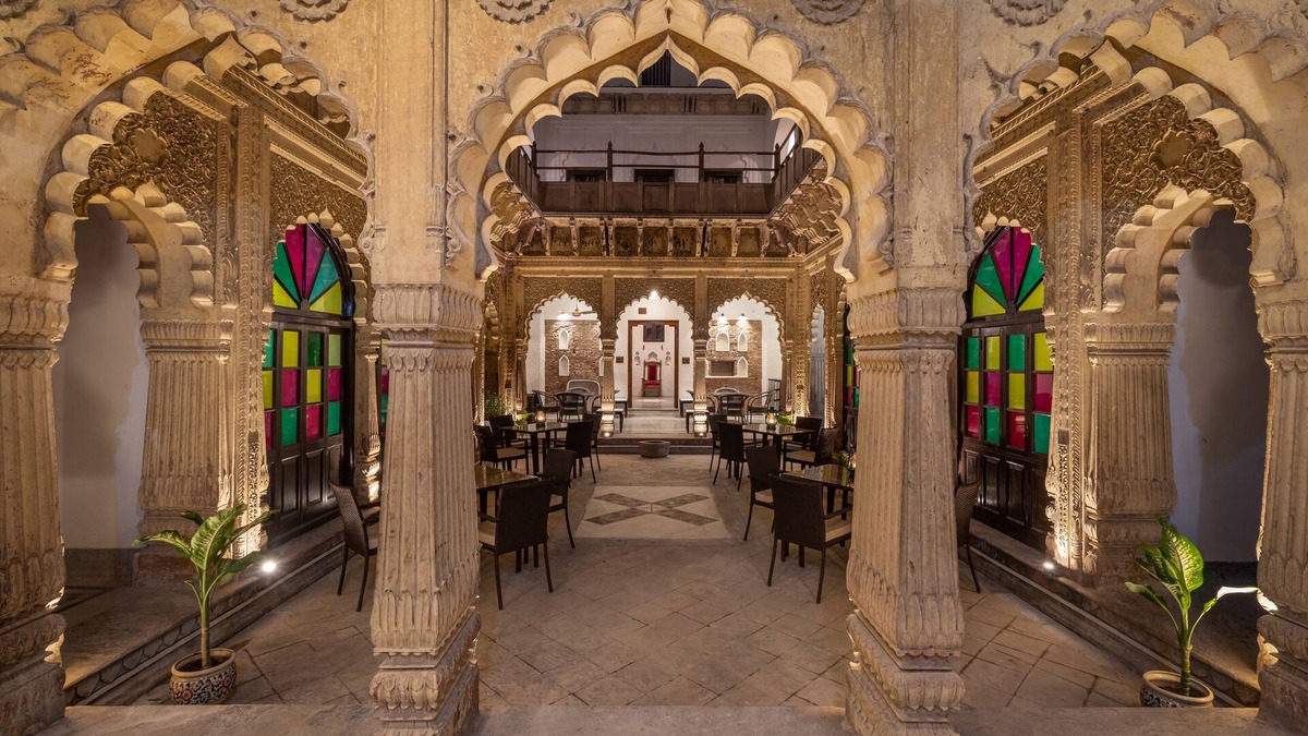 Allahabad Hotel | WelcomHeritage Badi Kothi
