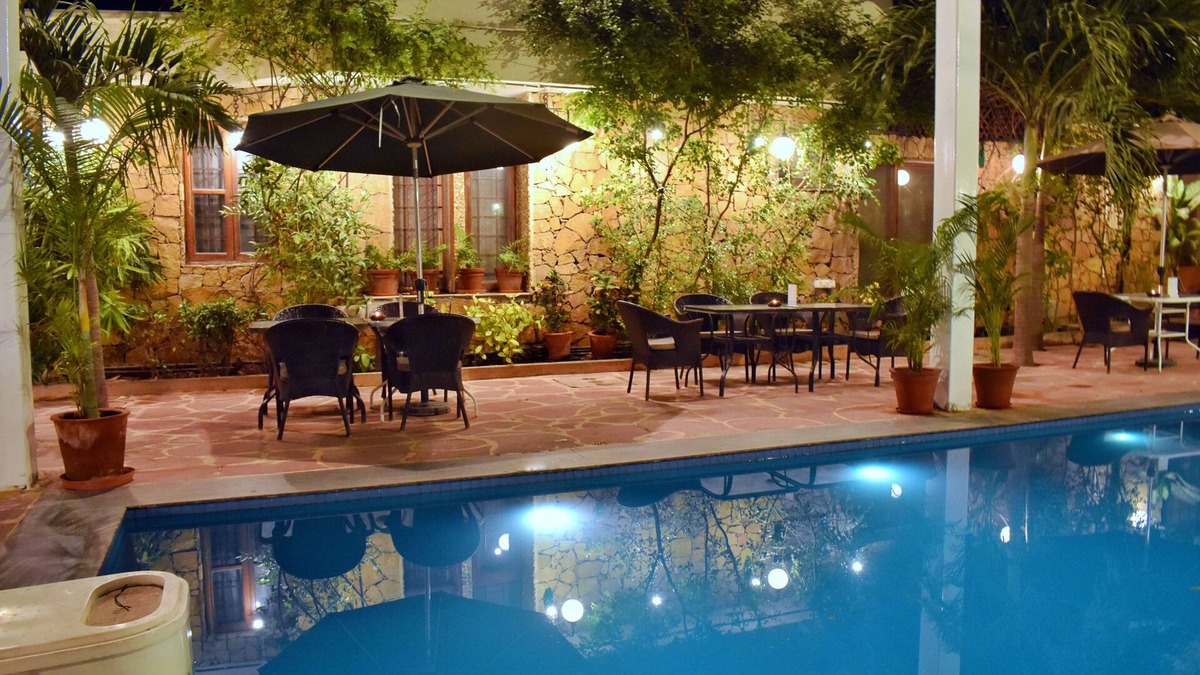 Paldi Hotel | WelcomHeritage Mani Mansion