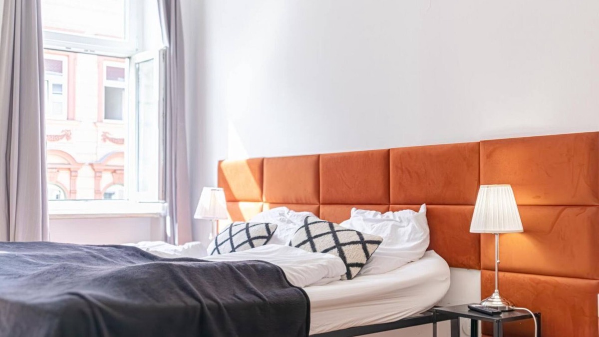 Rudolfsheim-Funfhaus Apartment | Welcoming Budget 1BR Apt. With Best Location