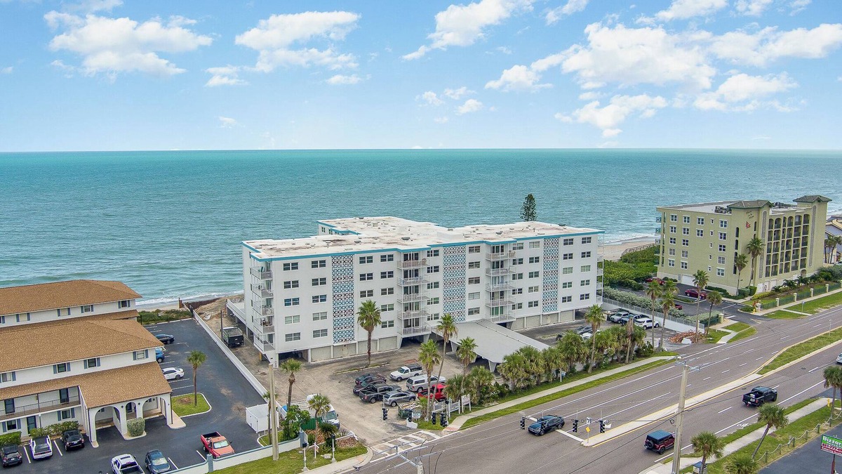South Patrick Shores Condo | Welcoming ocean front 2-bedroom condo in Satellite Beach.