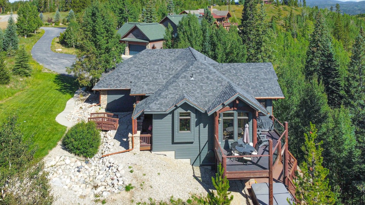 Tabernash House | Well-appointed home with home theater, radiant heat & private hot tub