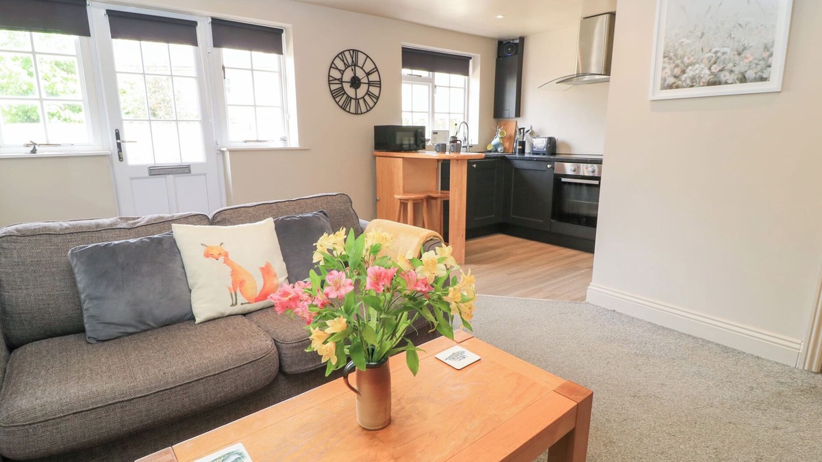 Crudwell Cottage | Well Cottage