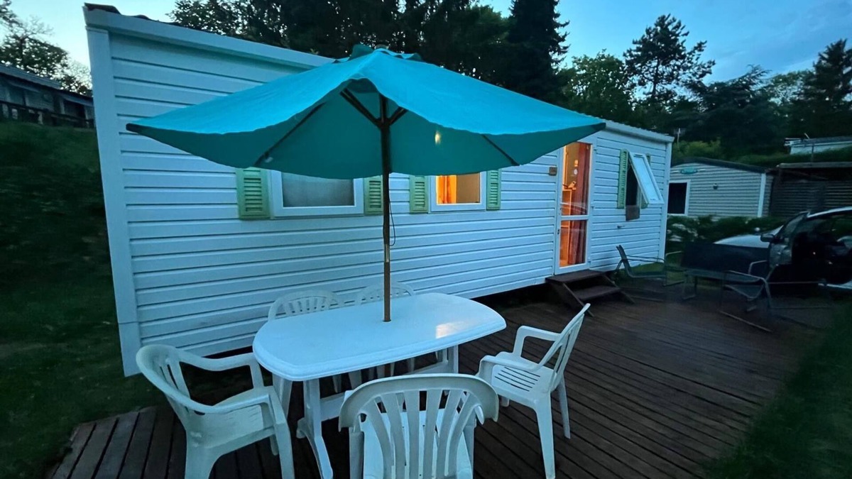 Saint-Cheron House | Well-exposed mobile home with reversible air conditioning