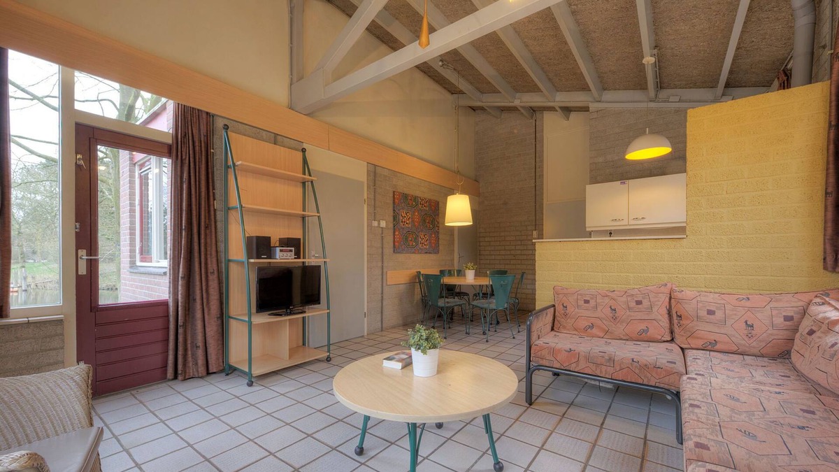 Municipality of Weert House | Well furnished bungalow with microwave near a nature reserve